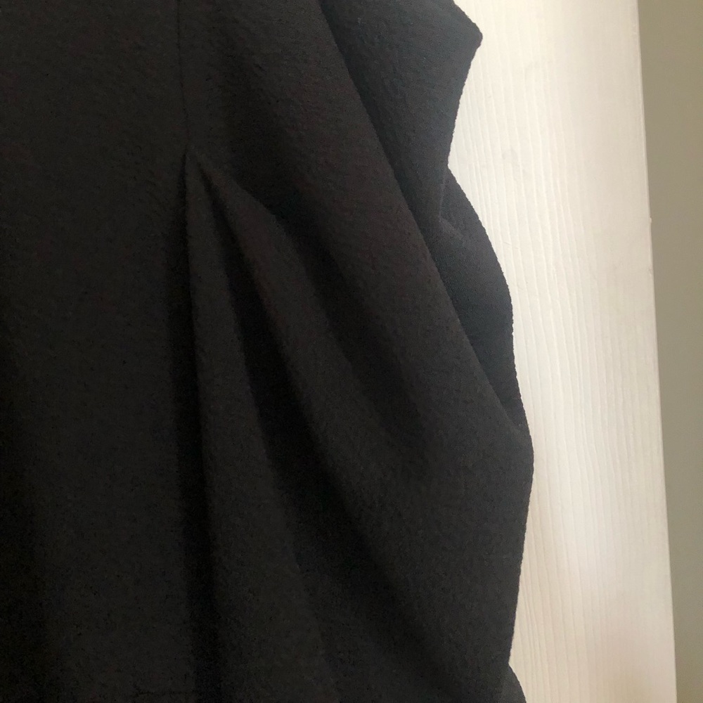 ASOS Design v-neck pleat shoulder dress - Picture 8 of 14